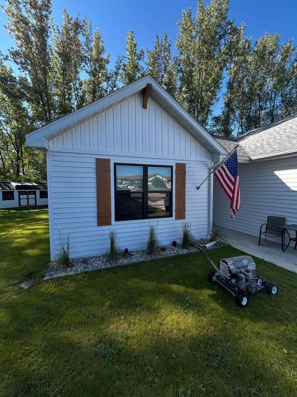 Gallery photos for Fresh Concrete Curbing Install Sharpens Up a Solon Springs Yard: Image #9