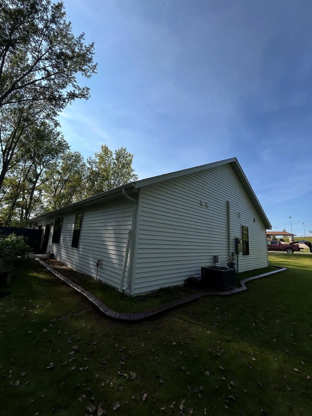 Gallery photos for Fresh Concrete Curbing Install Sharpens Up a Solon Springs Yard: Image #2