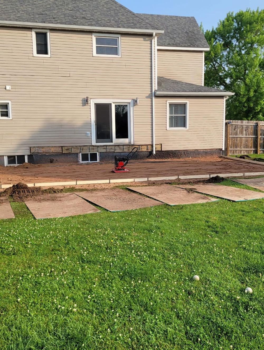 Gallery photos for Old Wooden Deck Replaced with Rock-Stamped Concrete Patio: Image #3